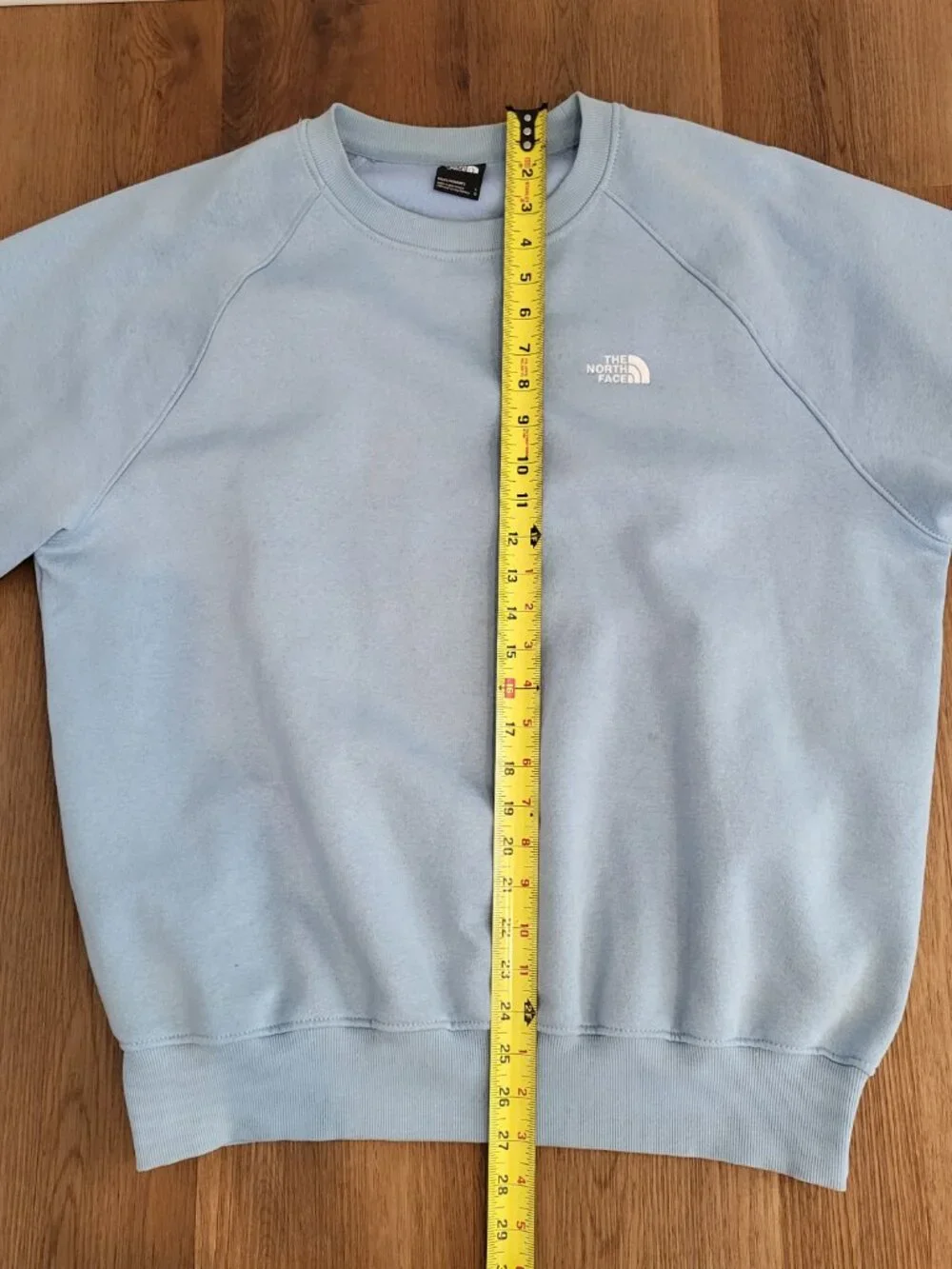 The North Face Men’s Large Light Blue Crewneck Sweatshirt Fleece Pullover